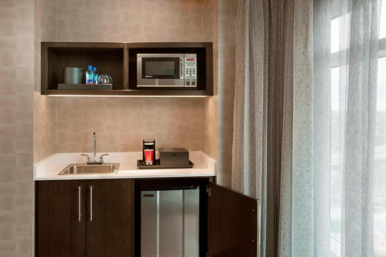 Buffalo Marriott At Lecom Harborcenter Extérieur photo