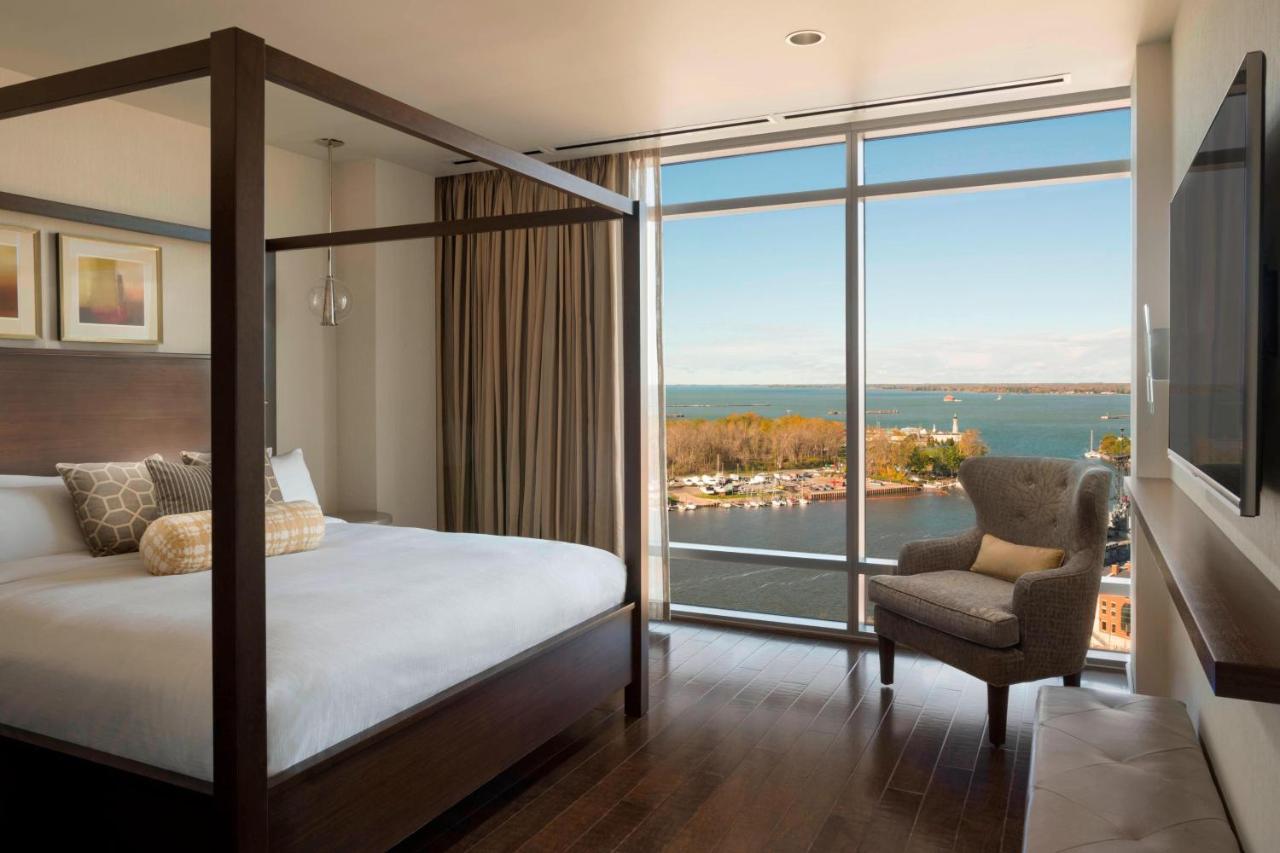 Buffalo Marriott At Lecom Harborcenter Extérieur photo