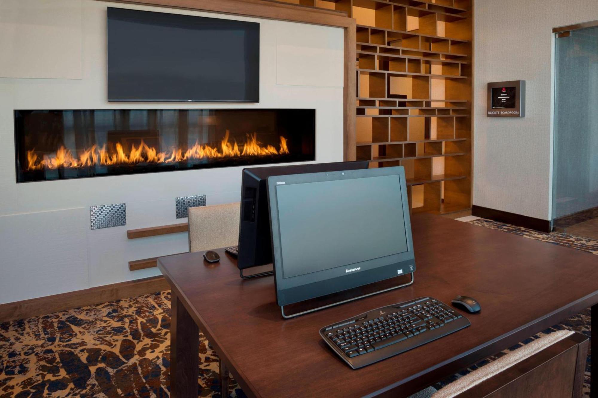 Buffalo Marriott At Lecom Harborcenter Extérieur photo