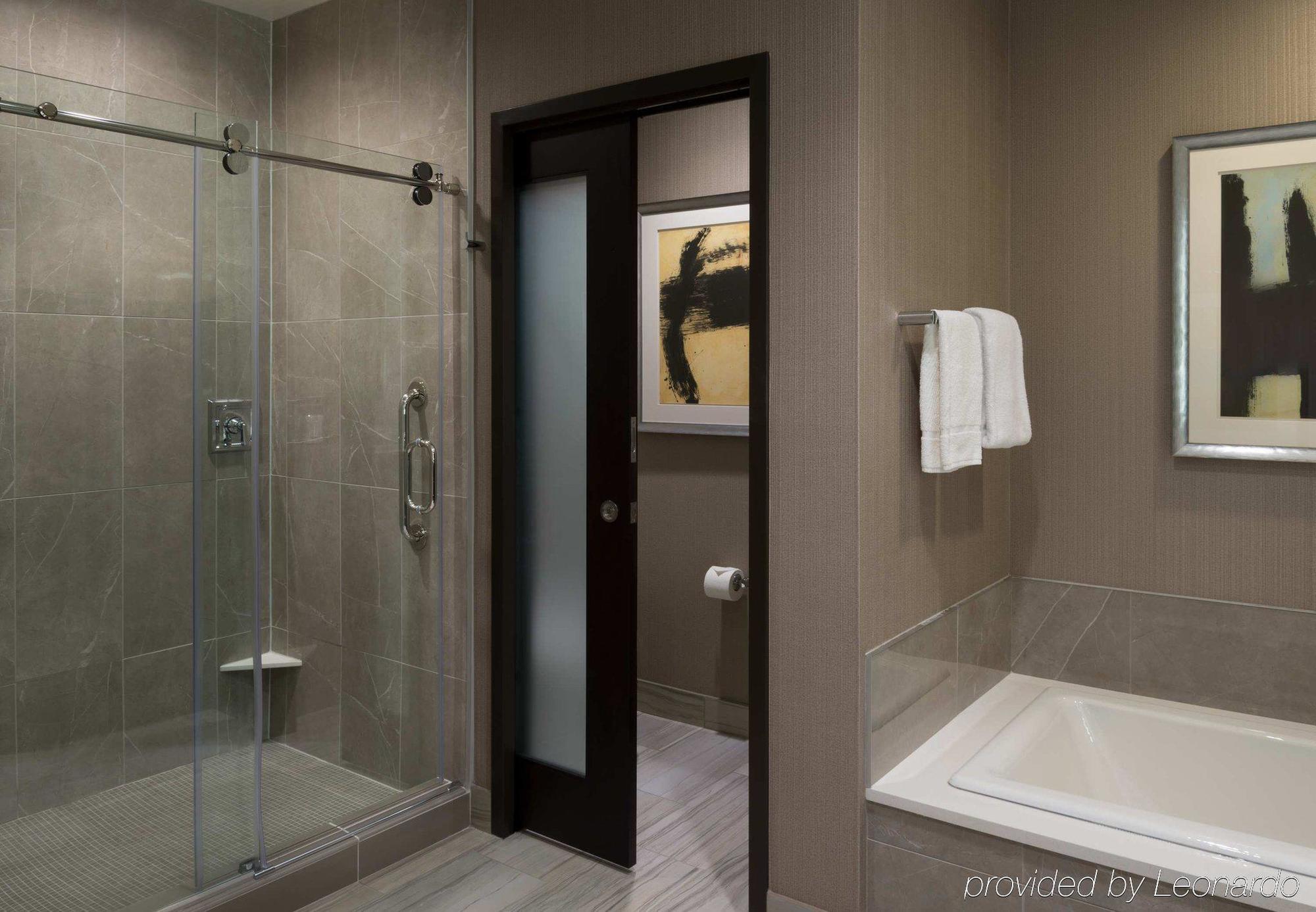 Buffalo Marriott At Lecom Harborcenter Extérieur photo